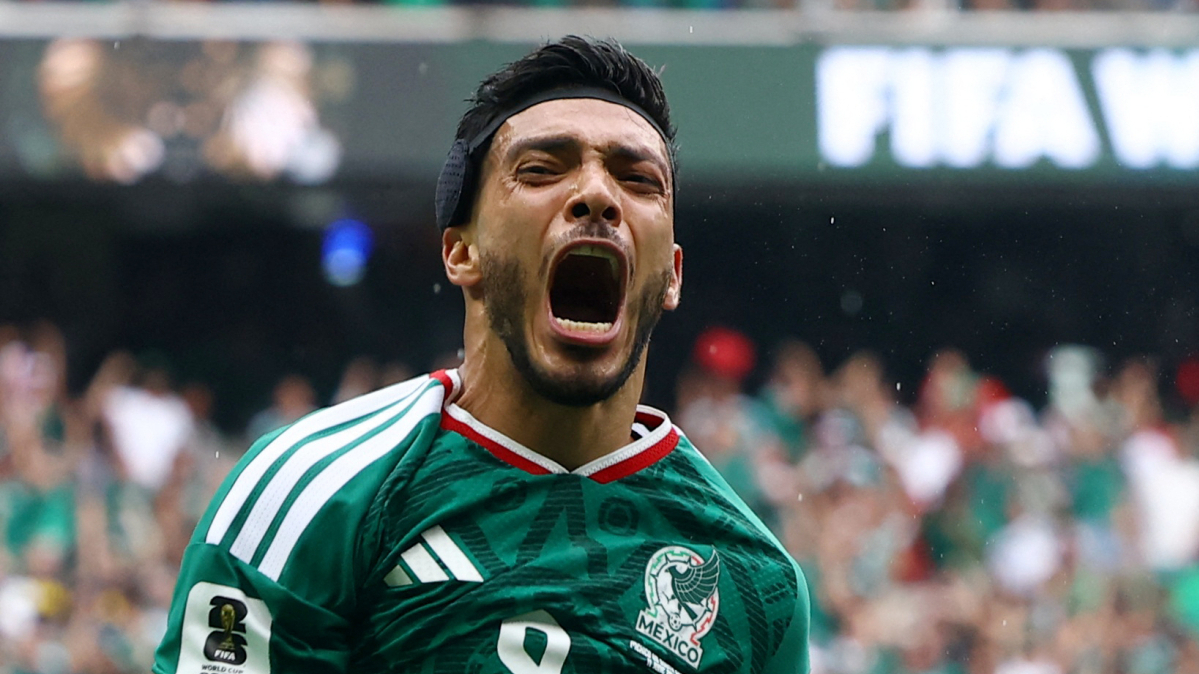 Mexico and South Korea start strong in World Cup openers