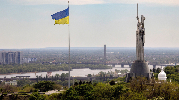EU envoys agree to membership talks for Ukraine and Moldova