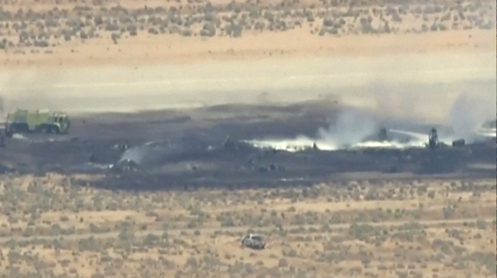 Eight killed as U.S. Air Force B-52 crashes in California