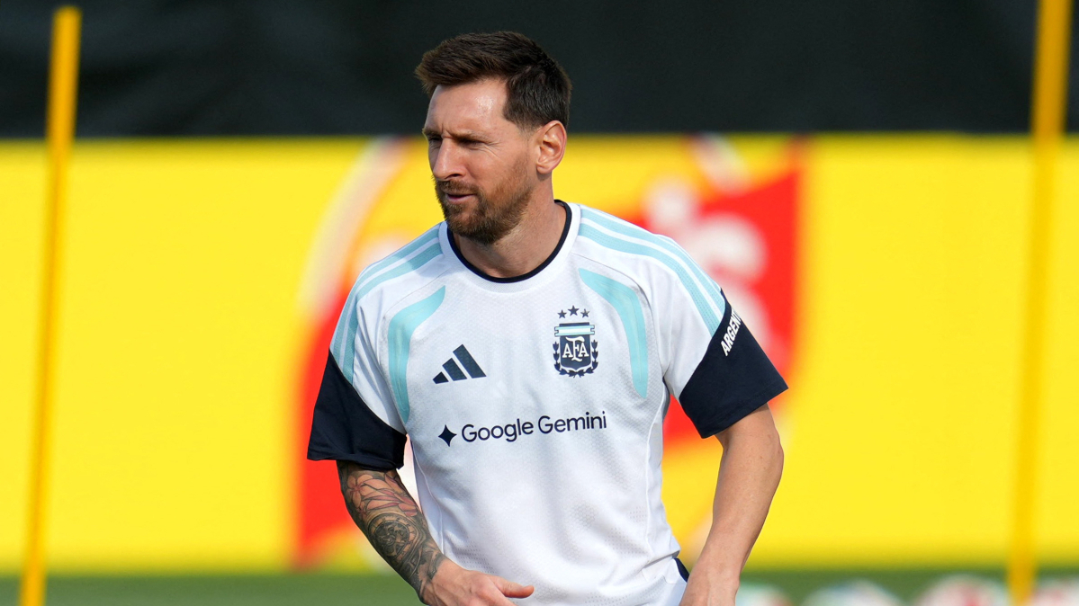 Lionel Messi’s father, Jorge, recovering under medical supervision, family says