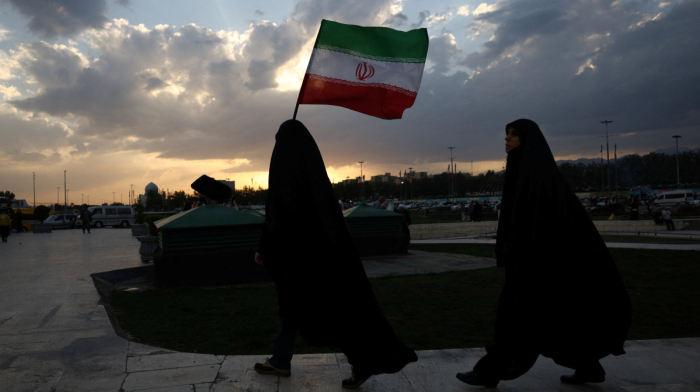 U.S., Qatar working on plan to give Iran access to frozen funds, WSJ reports