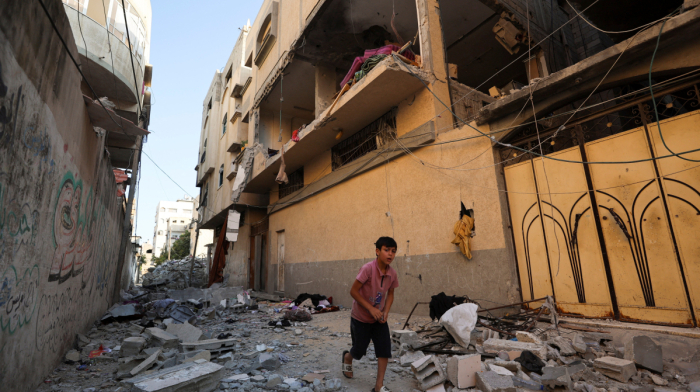 Israeli fire kills nine in Gaza despite ceasefire