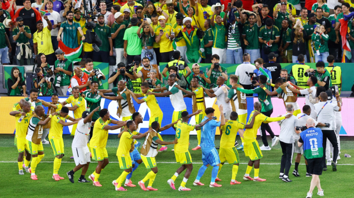 Brazil and Mexico lead World Cup charge as South Africa make history with knockout place