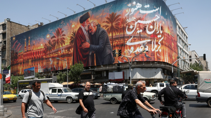 U.S. and Iran move towards talks after agreeing to cease strikes