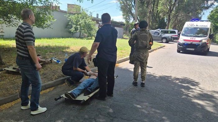 Ten killed in Russian attacks in major Ukrainian cities