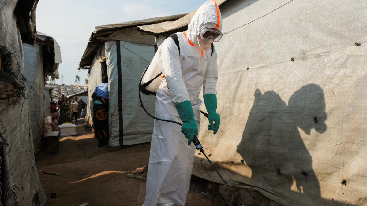 UN warns Ebola outbreak could cost Africa $3.6bn and threaten 328,000 jobs