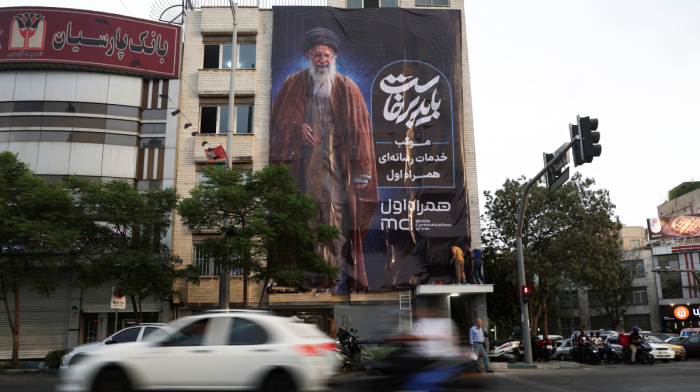 U.S.-Iran wrap up Hormuz talks as nuclear issue deferred