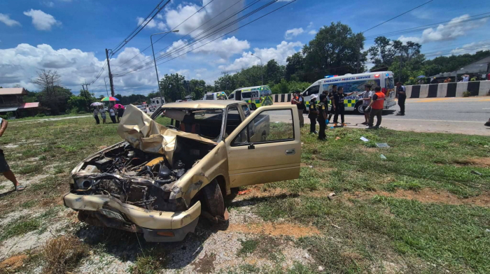 Eight monks killed after 11-year-old crashes pickup into Thai religious procession