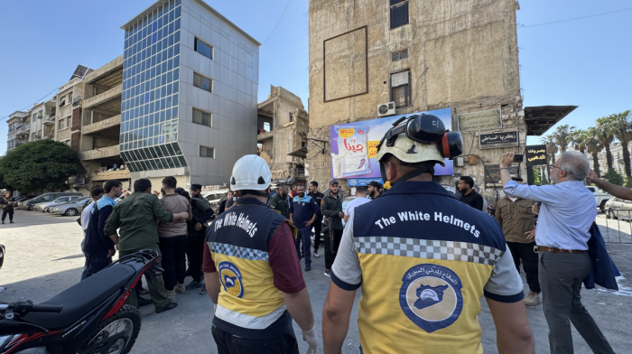 Five killed in bomb blast at Damascus café