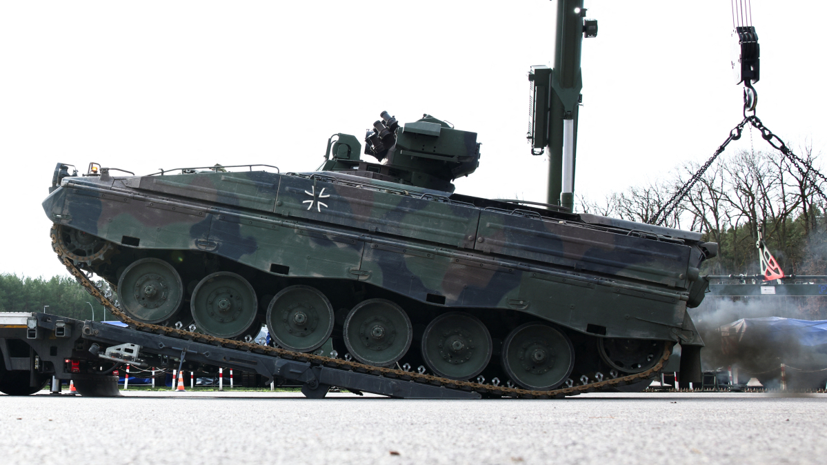 Canada aims to launch global defence bank with 10 founding nations