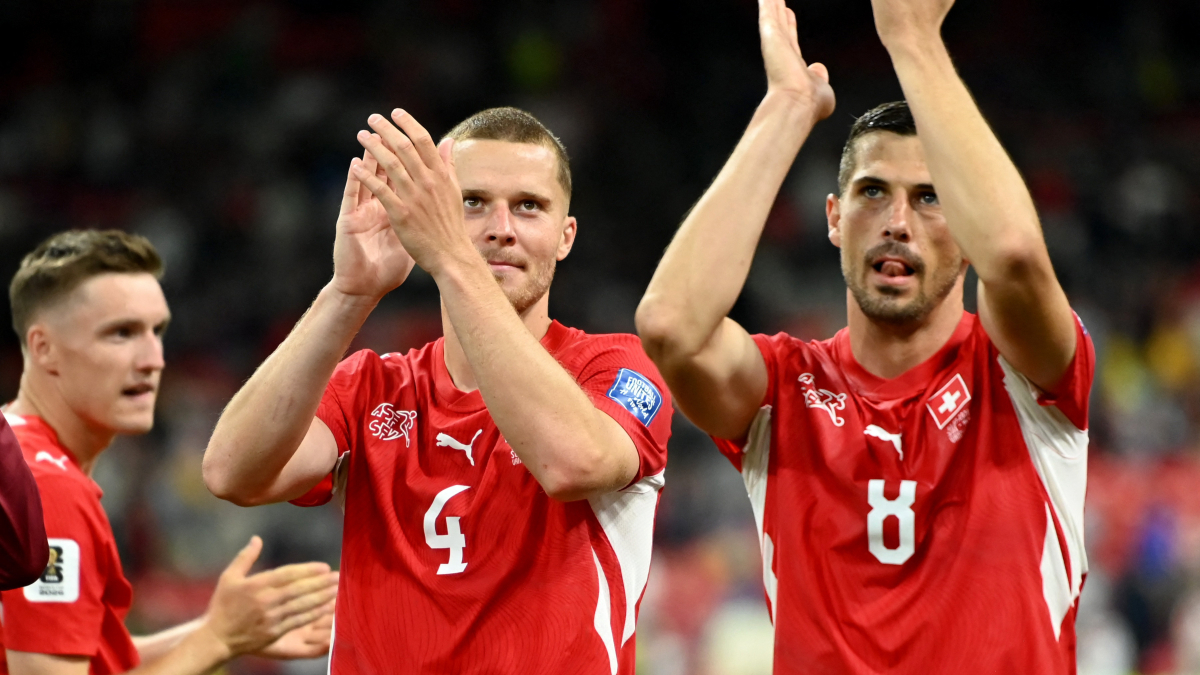 Switzerland joins Spain, Portugal in World Cup last 16 after Algeria win