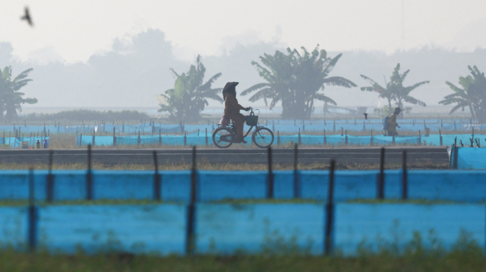 Strong El Niño forecast prompts global warning over extreme weather