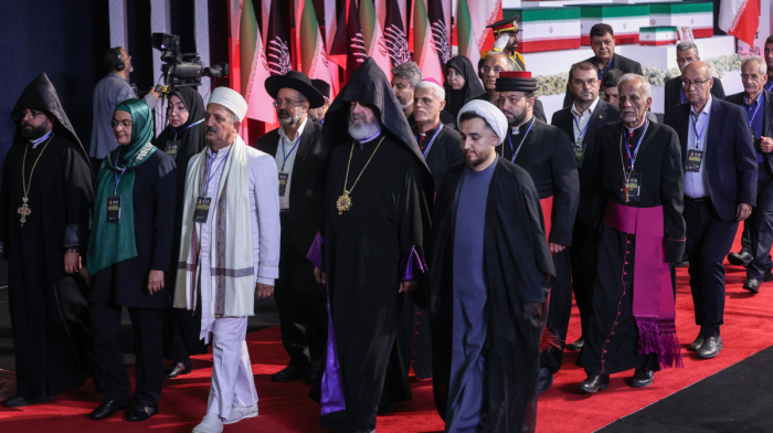 Trump says Iran wants to ‘settle’ as U.S. pauses talks for Khamenei funeral