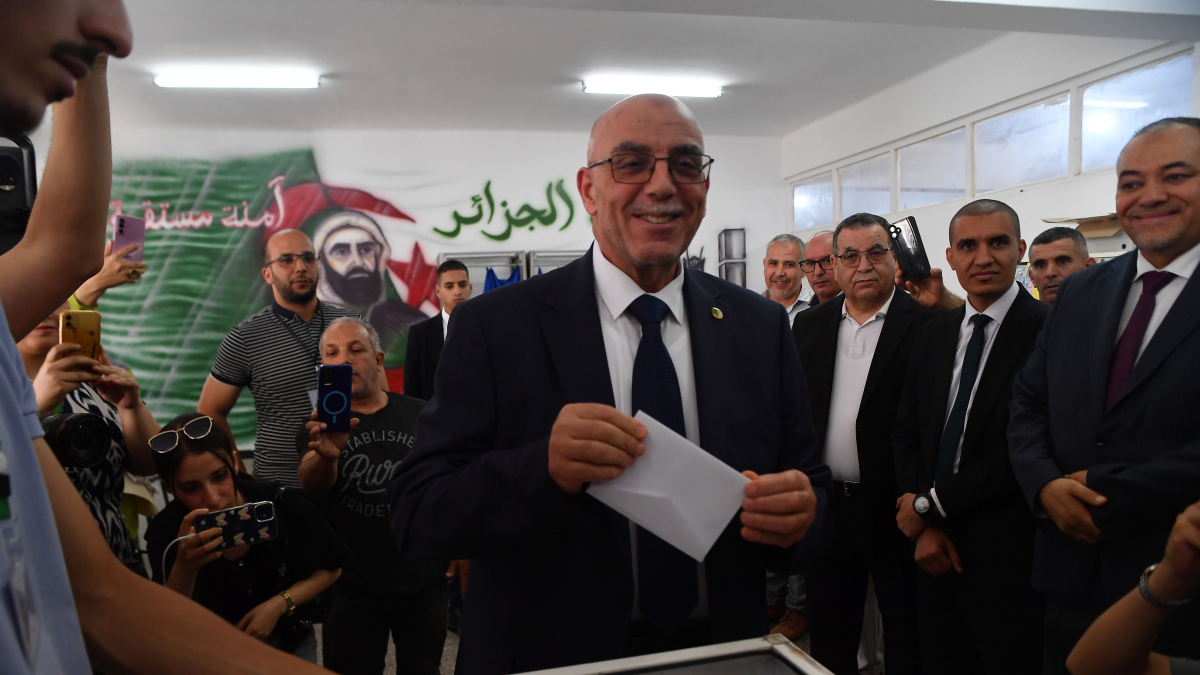 Algerian President hails elections despite low turnout
