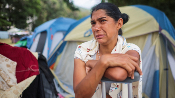 Venezuela defends quake response as death toll reaches 3,342