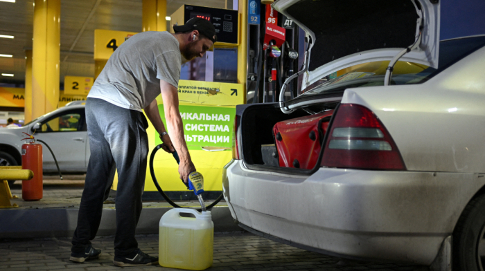 Russian drivers seeking cheap fuel face restrictions on entering Kazakhstan