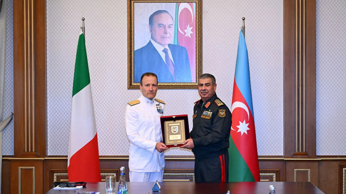 Azerbaijan, Italy discuss expanding defence cooperation