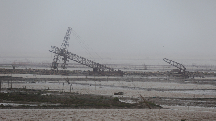 China evacuates more than 260,000 to safety as Typhoon Bavi floods northeast