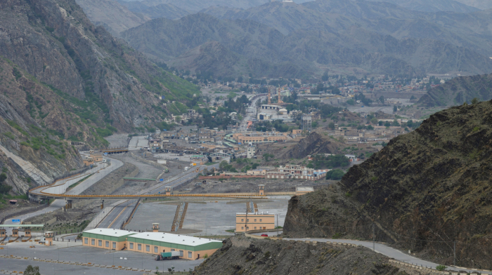 Pakistan allows UN aid convoy into Afghanistan despite Torkham border restrictions