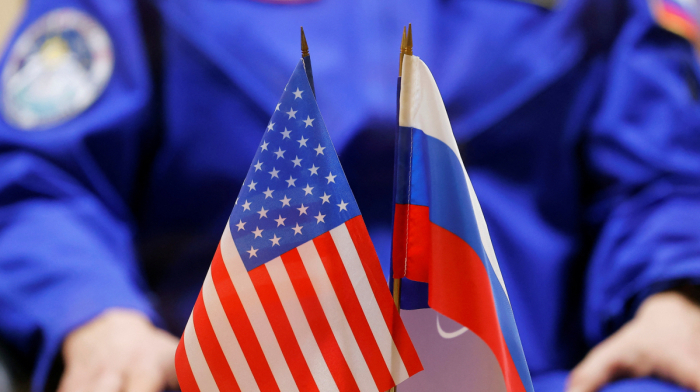 Soyuz carries U.S. astronaut and Russian cosmonauts to ISS amid political tensions