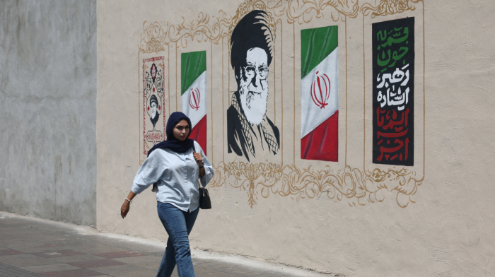 U.S. launches seventh night of Iran strikes as Hormuz tensions deepen