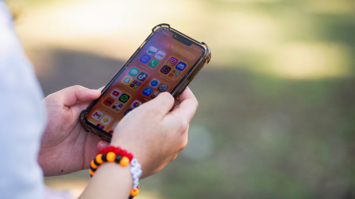 Vietnam plans social media posting ban for under-16s