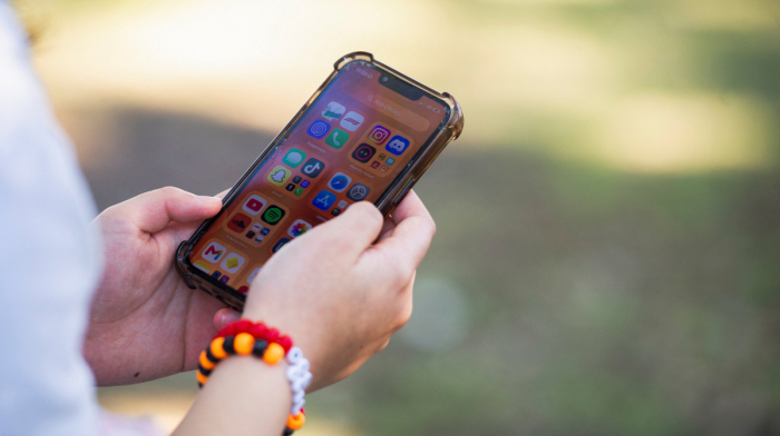 Vietnam plans social media posting ban for under-16s