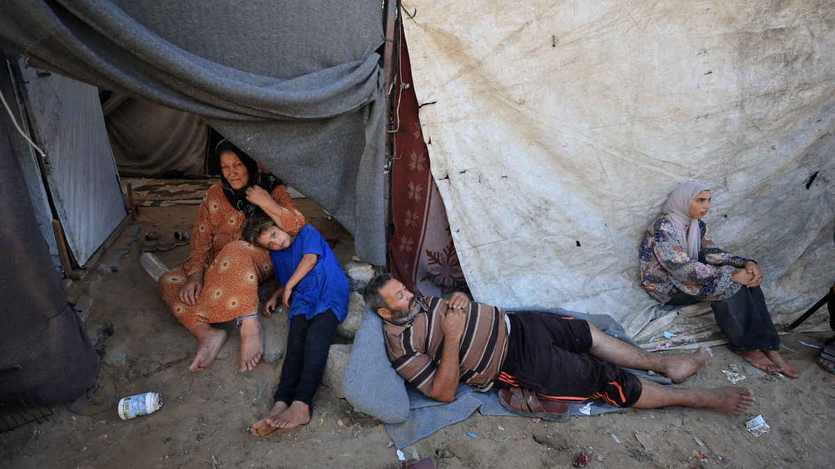 Israel to allow international force into Gaza, official says