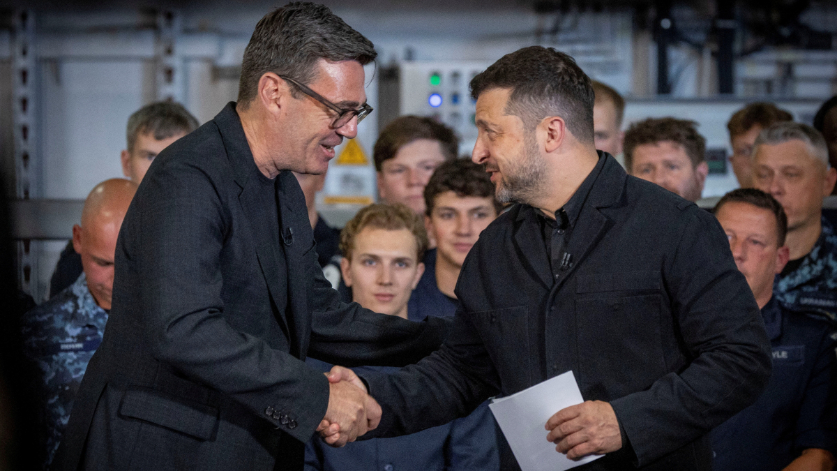Burnham reaffirms UK backing for Ukraine during Zelenskyy visit