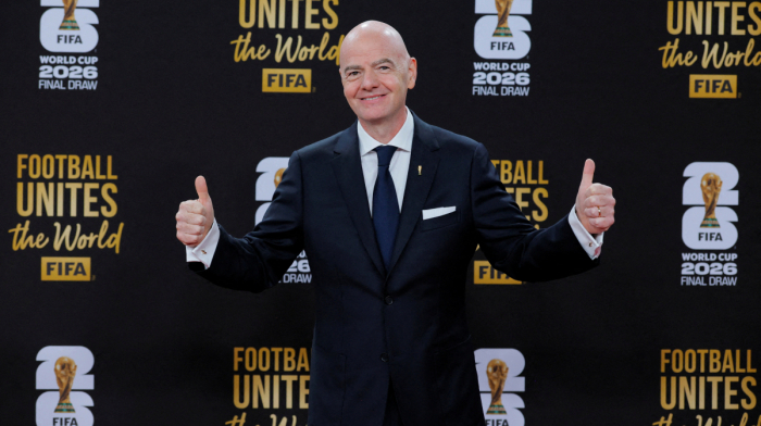 Infantino gives FIFA members deadline to back $20bn funding plan