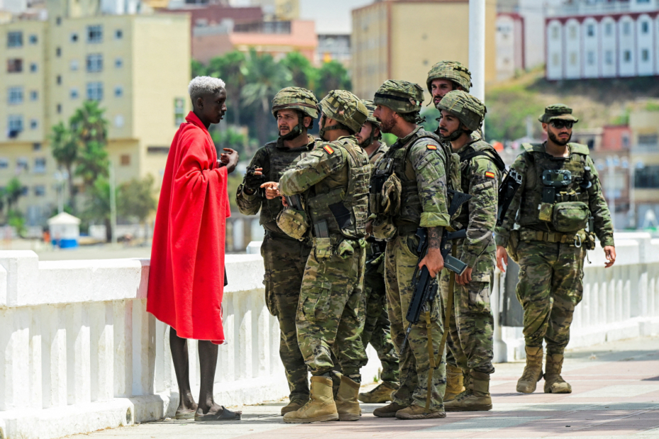 Spain erects sea barrier after 72 die in Ceuta migrant surge | AnewZ
