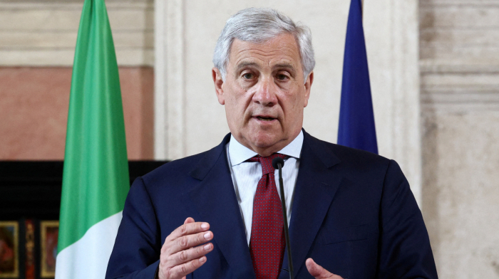 Iran and Italy discuss Hormuz talks as Tehran signals shipping deal nears