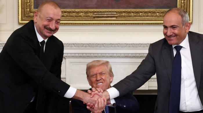 Azerbaijan and Armenia hail normalisation progress on peace summit anniversary