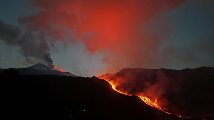 Mount Etna ash suspends flights at Catania airport until Friday