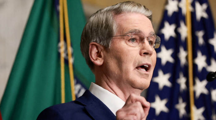 U.S. strikes Iranian rocket launchers as Tehran retaliates with missile attack