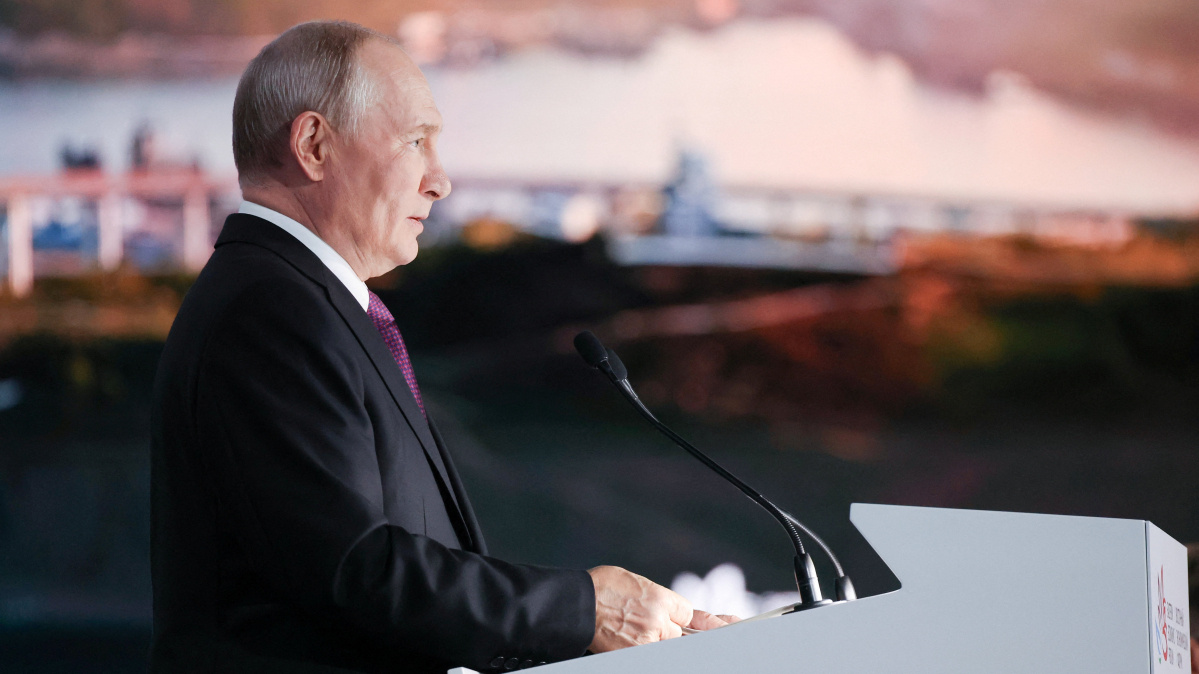 Putin says there is still a chance of peace with Ukraine