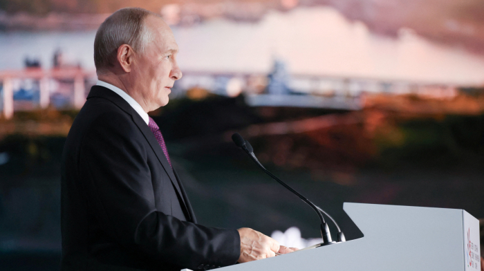 Putin says there is still a chance of peace with Ukraine