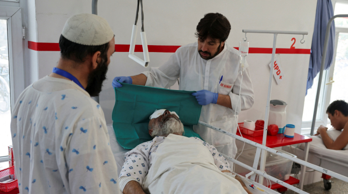 Pakistan courts block expulsion of Afghan medical students as Kabul tensions rise