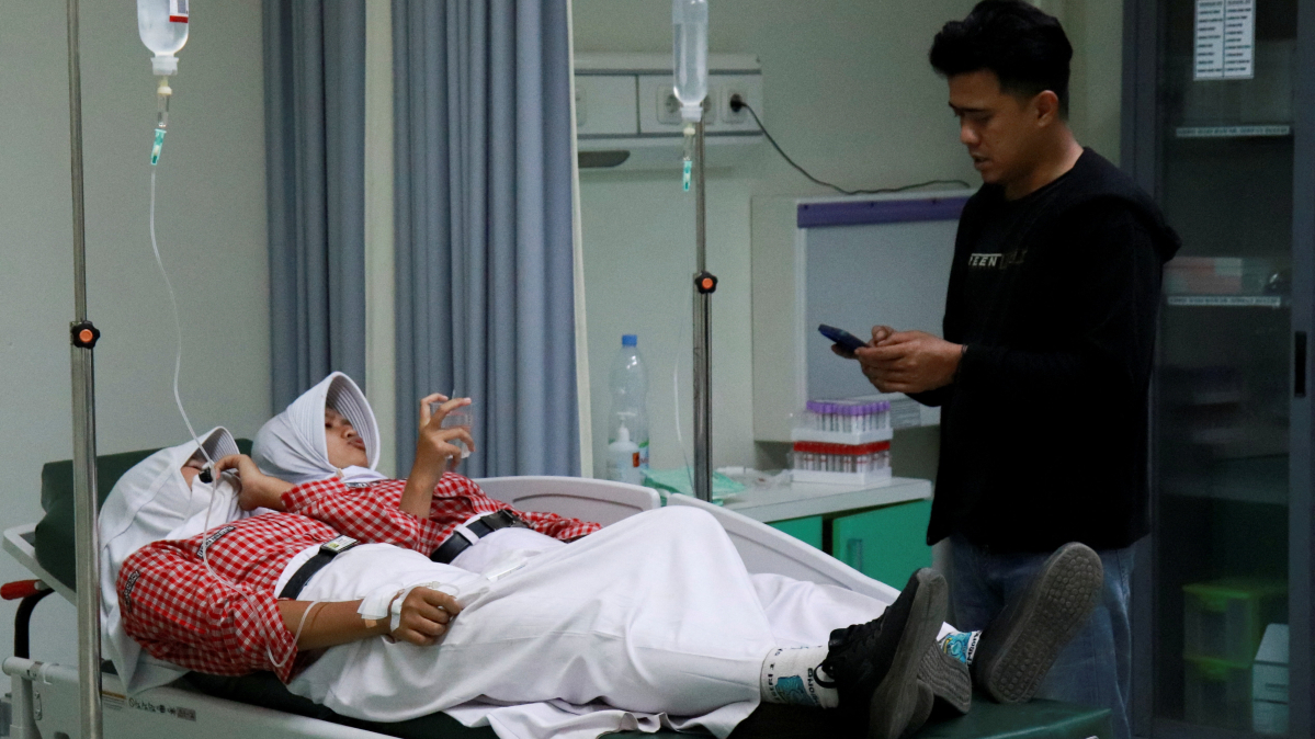 Parents file police complaint over Indonesia's free school meals scheme