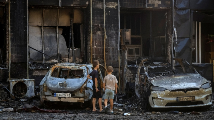 Russia launches nearly 500 drones as strikes kill at least 10 in Ukraine