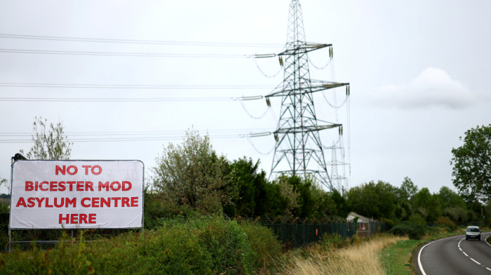 UK village threatens to ‘secede’ over plans to house 1,200 asylum seekers