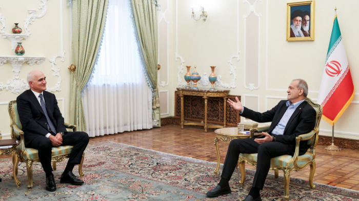 Iran, Azerbaijan push for closer ties and stronger transport links