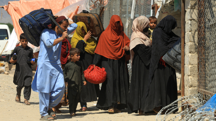 More than 1.2 million Afghans return from Iran, Pakistan in 2026