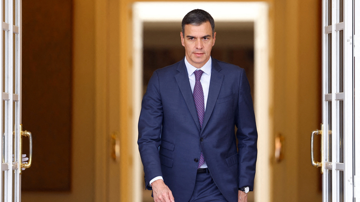 Spanish PM Sánchez calls snap election