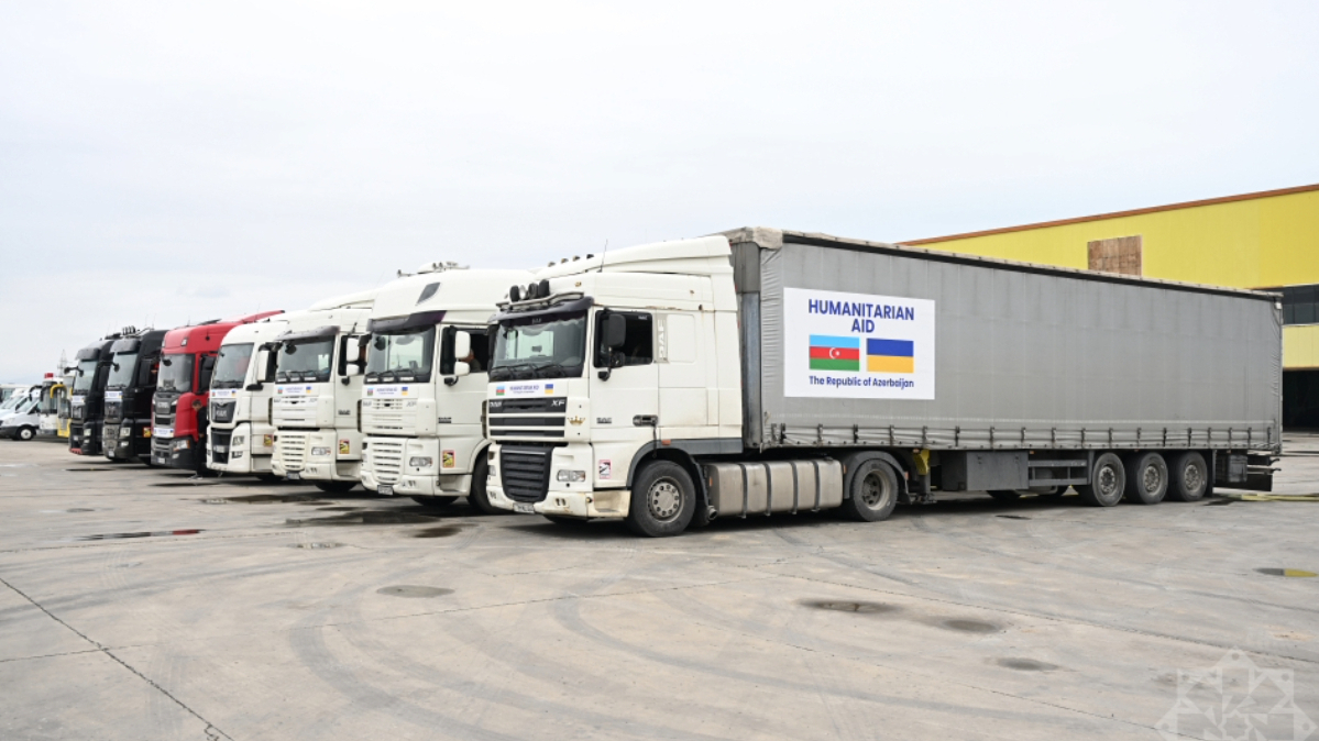 Azerbaijan sends another batch of humanitarian aid to Ukraine