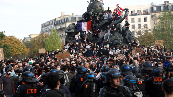 Why are French students protesting, and how did it become a national crisis?