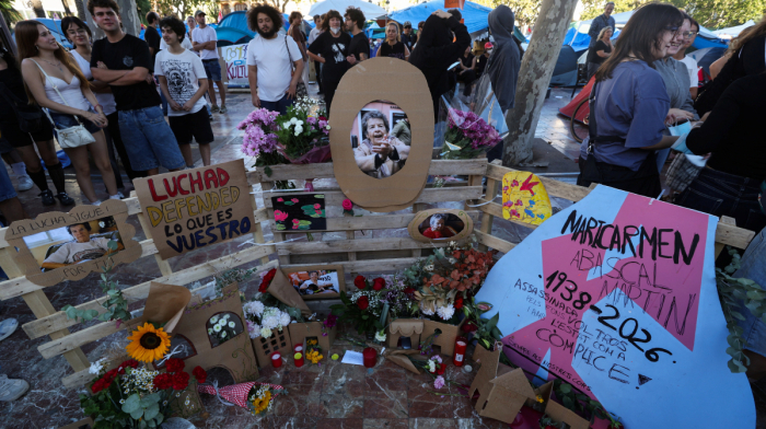 Spanish politicians trade blame after death of housing protest figure