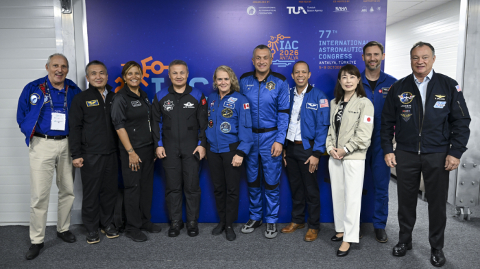 Sustainability, research in spotlight on 4th day of Türkiye-hosted space expo