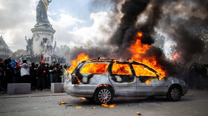 France protests turn violent in worst rioting seen in years