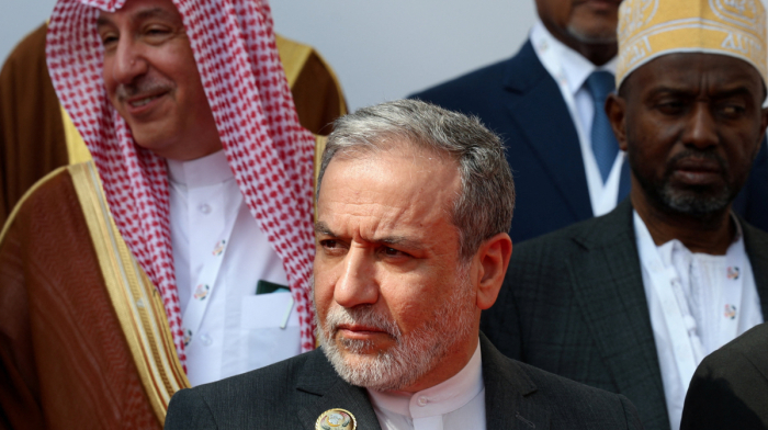 Iran says Saudi Arabia, Houthis have not answered mediation offer